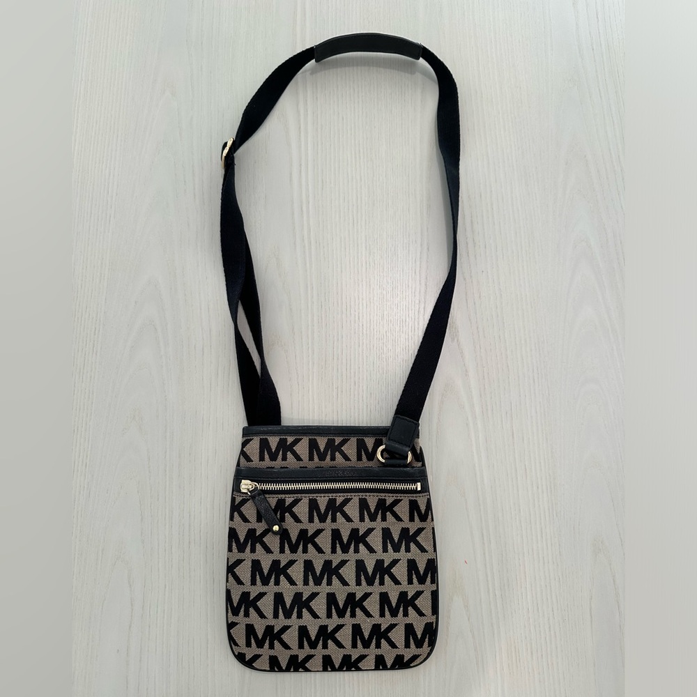 Michael Kors Crossbody bag